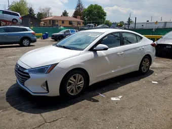 2020 Hyundai Elantra 5NPD84LF6LH570853