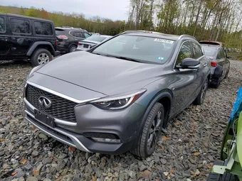 2018 Infiniti QX30 SJKCH5CR8JA058671