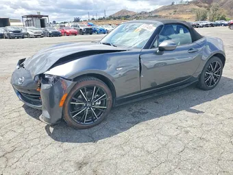 2024 Mazda MX-5 Miata JM1NDAD76R0609050