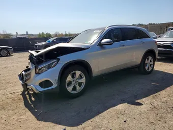 2017 Mercedes-Benz GLC-Class WDC0G4KB4HF260406
