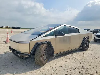 2024 Tesla Cybertruck 7G2CEHED3RA010782
