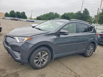 2018 Toyota RAV4 JTMRJREV1JD201705 Lot 55813576
