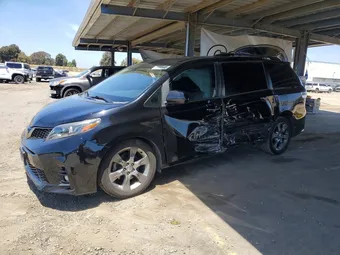 2019 Toyota Sienna 5TDXZ3DCXKS974496 Lot 55995446