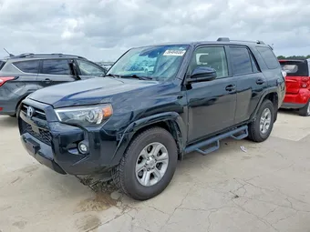 2021 Toyota 4Runner JTEEU5JR2M5243818