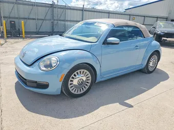 2015 Volkswagen Beetle 3VW517AT2FM818241