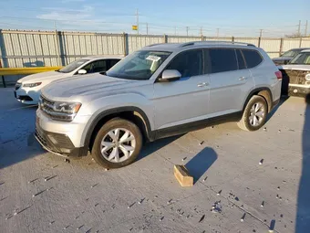 2018 Volkswagen Atlas 1V2AR2CA0JC549965