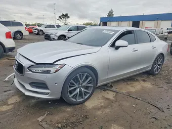 2017 Volvo S90 YV1A22MK4H1011329
