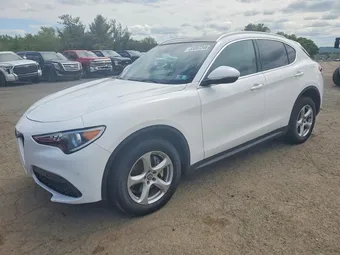 2019 Alfa Romeo ZASPAKAN6K7C33125