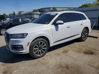 2017 Audi Q7 WA1LABF72HD058524