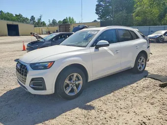 2021 Audi Q5 WA1AAAFY4M2114379