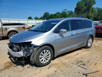 2019 Chrysler Pacifica 2C4RC1BG7KR625714 Lot 56613086