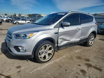 2019 Ford Escape 1FMCU9J9XKUA30245 Lot 99658235