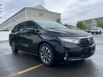 2022 Honda Odyssey 5FNRL6H74NB026354