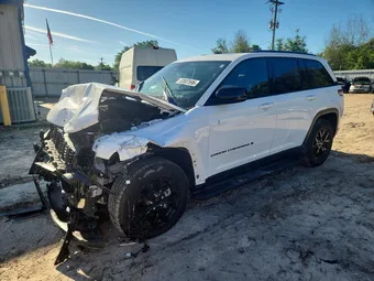 2025 Jeep Grand Cherokee 1C4RJGAG7SC302315 Lot 53807696