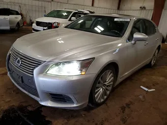 2015 Lexus LS 460 JTHCL5EF5F5024366