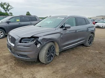 2021 Lincoln Nautilus 2LMPJ8K97MBL17588