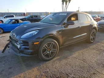 2021 Porsche Macan WP1AB2A54MLB38227 Lot 48697336