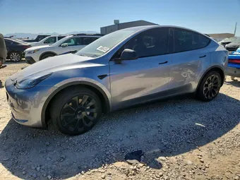 2024 Tesla Model Y 7SAYGDED7RA335305 Lot 55634126