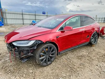 2018 Tesla Model X 5YJXCBE2XJF113002