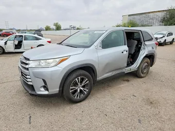 2019 Toyota Highlander 5TDZZRFH7KS314985 Lot 54698546