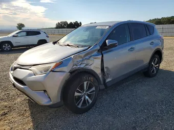 2018 Toyota RAV4 2T3RFREV7JW816330 Lot 57330936