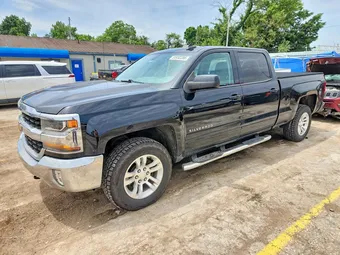 2018 Chevrolet Silverado 1500 1GCUKREC7JF108147 Lot 55932286
