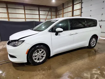 2022 Chrysler Voyager 2C4RC1CG8NR208833