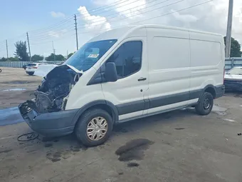 2018 Ford Transit 1FTYR2CM2JKB13604