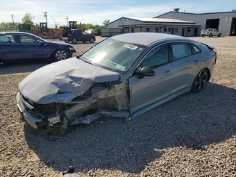 2025 Kia K5 KNAG64J71S5321242
