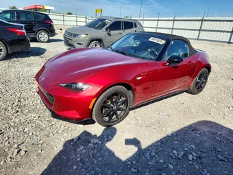 2021 Mazda MX-5 Miata JM1NDAC71M0450271