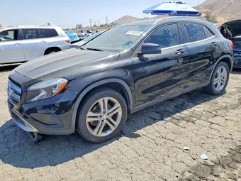 2017 Mercedes-Benz GLA-Class WDCTG4GB8HJ335921