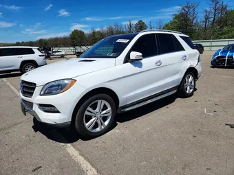 2015 Mercedes-Benz M-Class 4JGDA5HB7FA586423