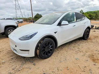 2023 Tesla Model Y 7SAYGDEE7PF690919 Lot 48496406
