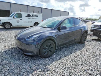 2024 Tesla Model Y 7SAYGDEE9RA321303 Lot 54813406