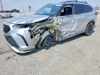 2022 Toyota Highlander 5TDJZRAH3NS107874 Lot 49112796