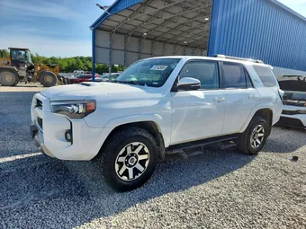 2021 Toyota 4Runner JTERU5JR1M5944268