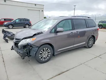 2019 Toyota Sienna 5TDYZ3DC4KS005720 Lot 53108266