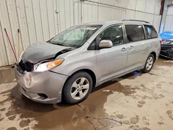 2017 Toyota Sienna 5TDKZ3DC1HS870840 Lot 57230396