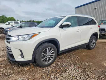 2019 Toyota Highlander 5TDKZRFH5KS560824 Lot 56432986