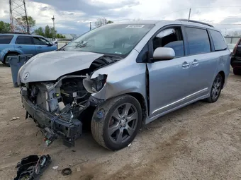 2017 Toyota Sienna 5TDXZ3DC7HS802418 Lot 50233006