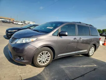 2017 Toyota Sienna 5TDYZ3DCXHS838611 Lot 58458506