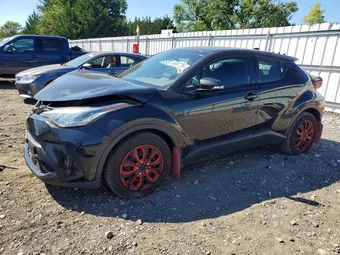 2021 Toyota C-HR NMTKHMBX2MR123321