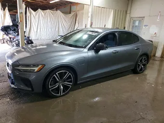 2019 Volvo S60 7JRBR0FM8KG018010