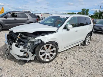 2019 Volvo XC90 YV4A22PL1K1421388