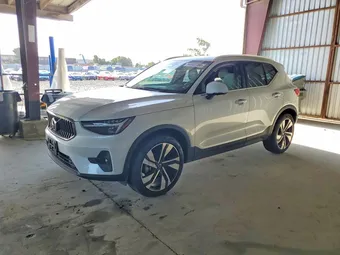 2023 Volvo XC40 YV4L12UA3P2981476