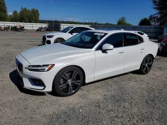 2019 Volvo S60 7JRA22TL1KG010838