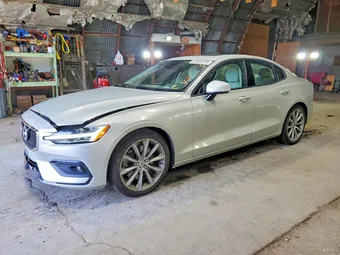 2021 Volvo S60 7JRA22TKXMG093017