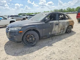 2018 Audi Q5 WA1ANAFY4J2045628