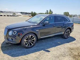 2017 Bentley Bentayga SJAAC2ZV5HC016003