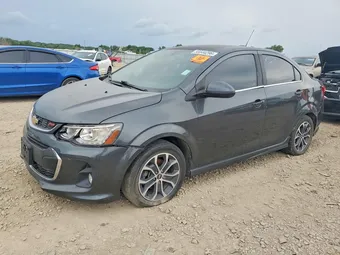 2017 Chevrolet Sonic 1G1JD5SH7H4104829